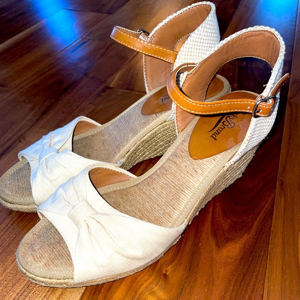 Lucky Brand Wedges size 8.5
